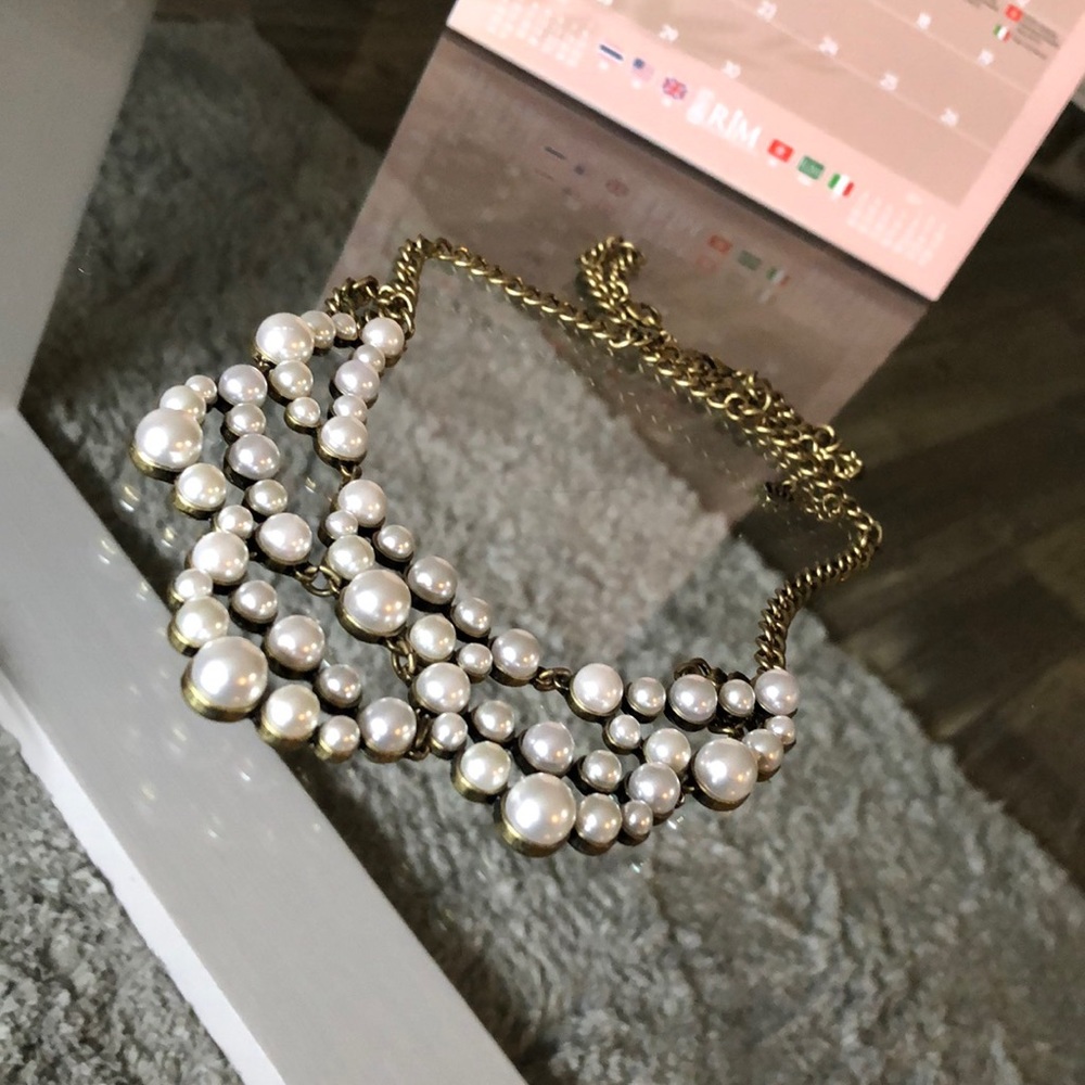 Pearl necklace